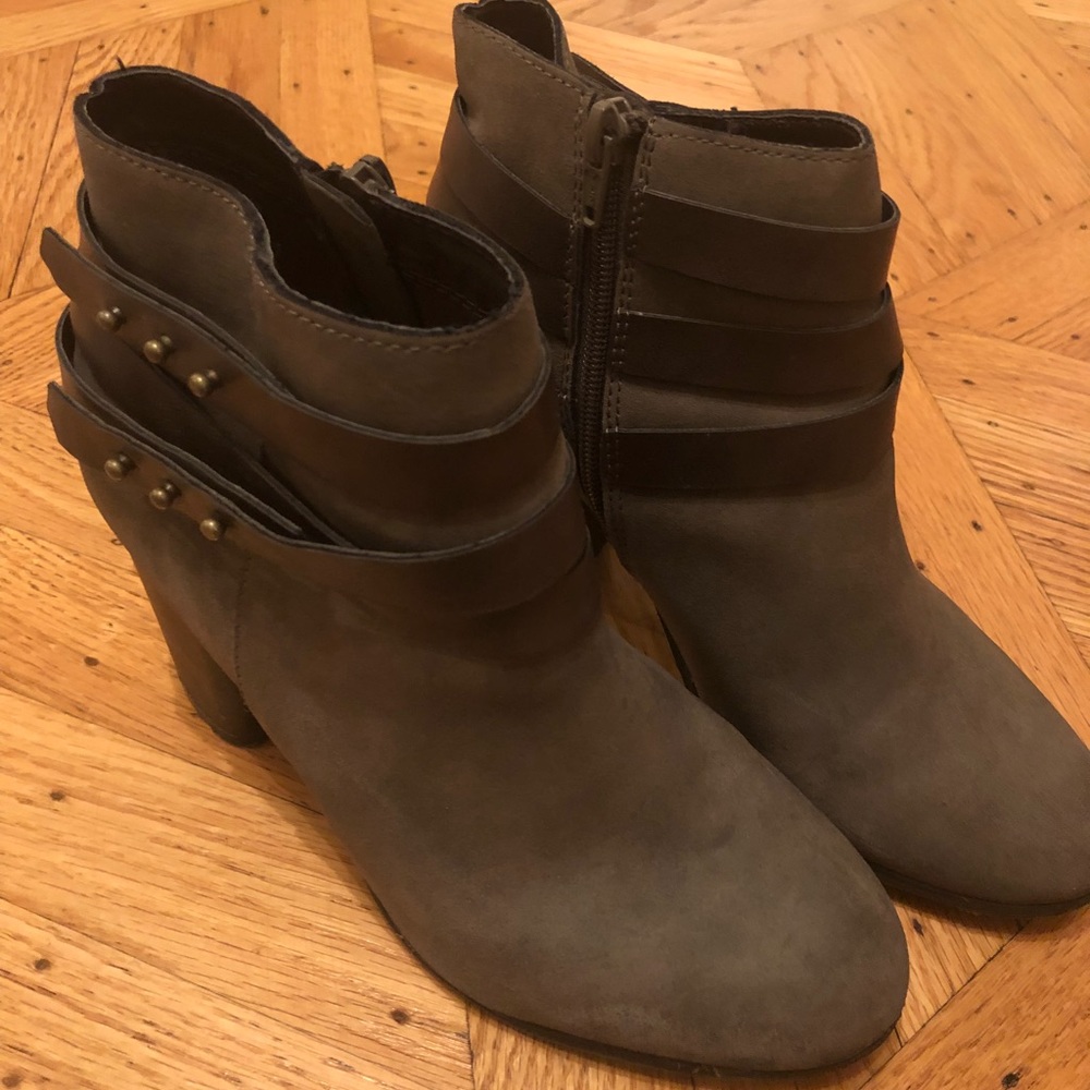 Lauren Conrad Boots